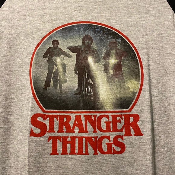 ⚫️ New Stranger Things Finding Will ringer tee - small - - Picture 2 of 6